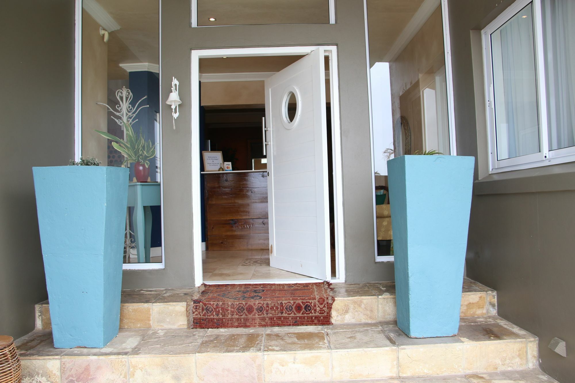 4 On Montagu Accommodation Mossel Bay Exterior photo