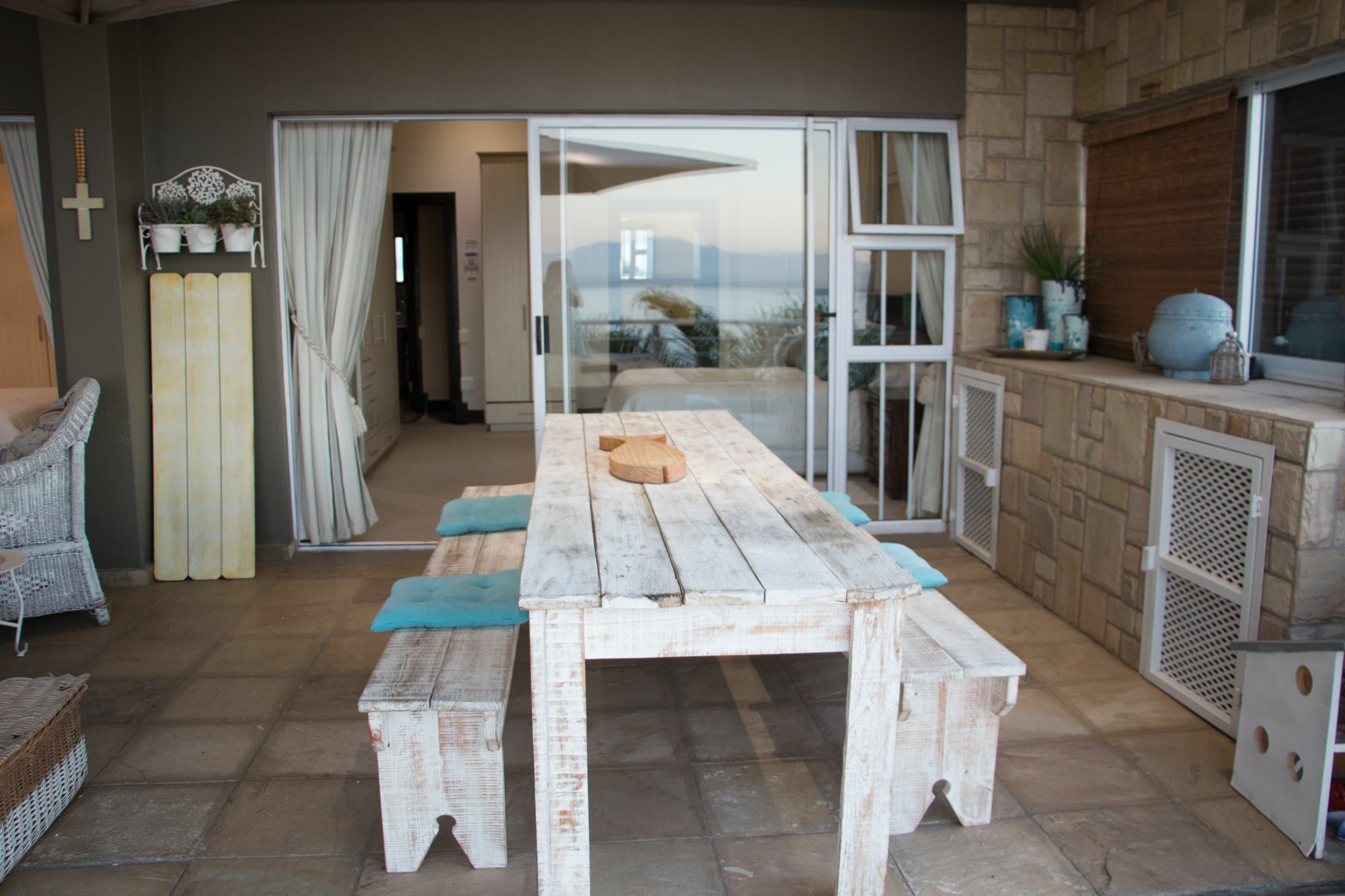 4 On Montagu Accommodation Mossel Bay Exterior photo