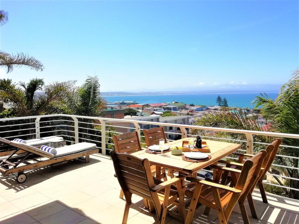 4 On Montagu Accommodation Mossel Bay Exterior photo